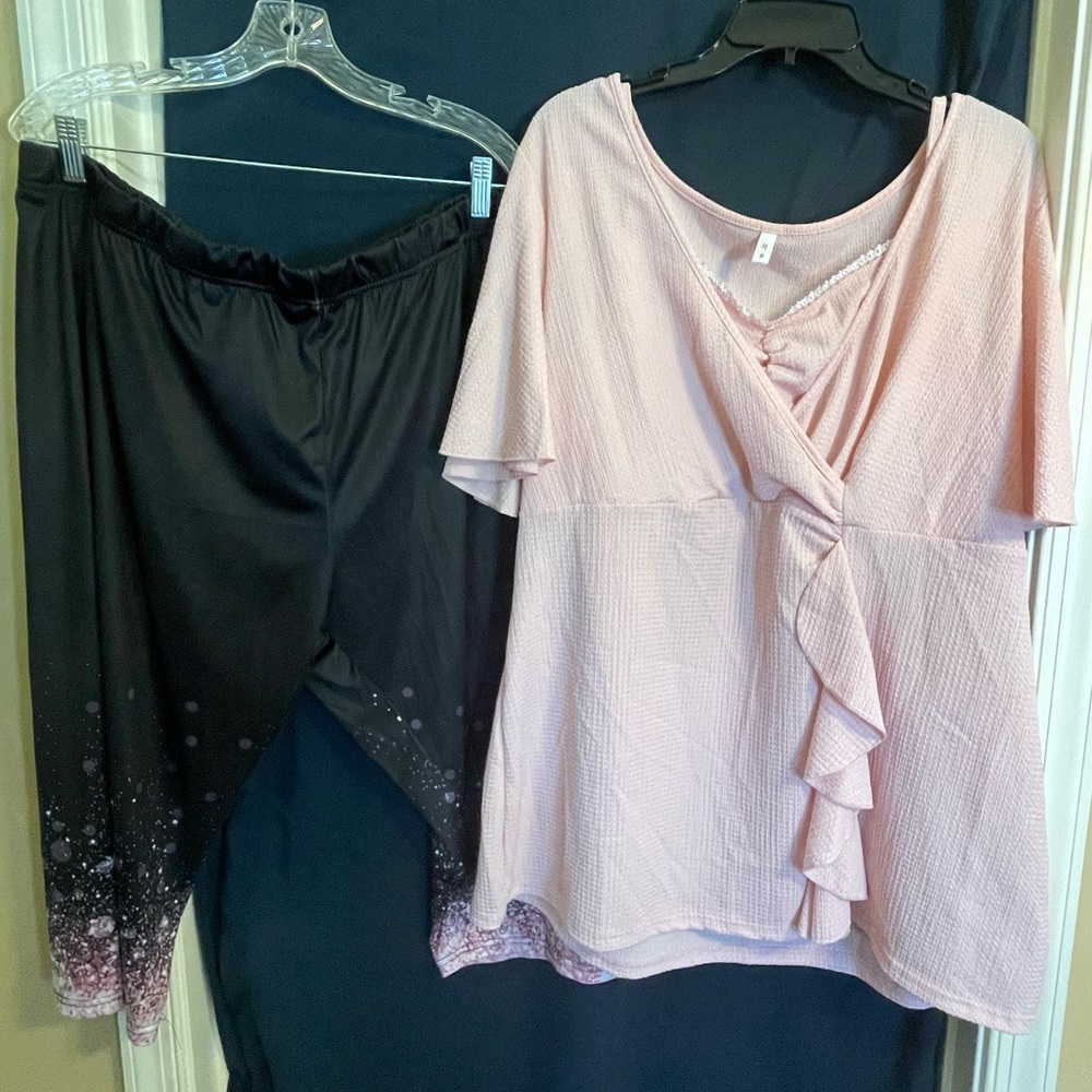 Rosegal Capris in Pink and Black for Effortless Style